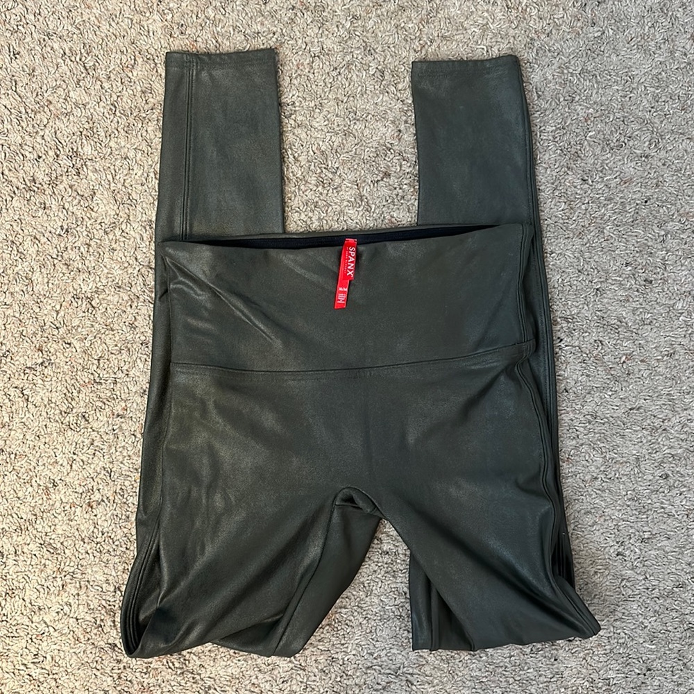 Spanx Faux Leather leggings
